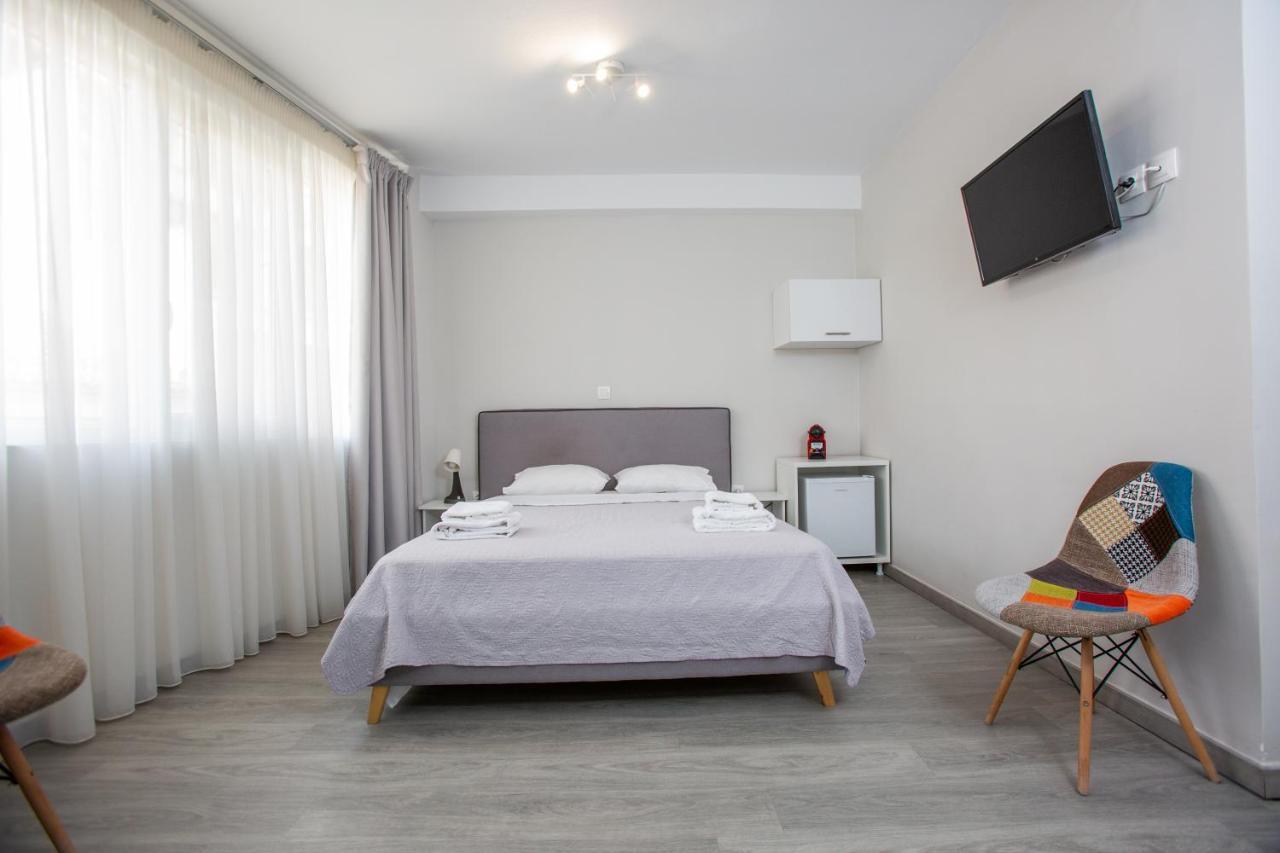 Raise Boutique Rooms In The Center Of Atenas Exterior foto